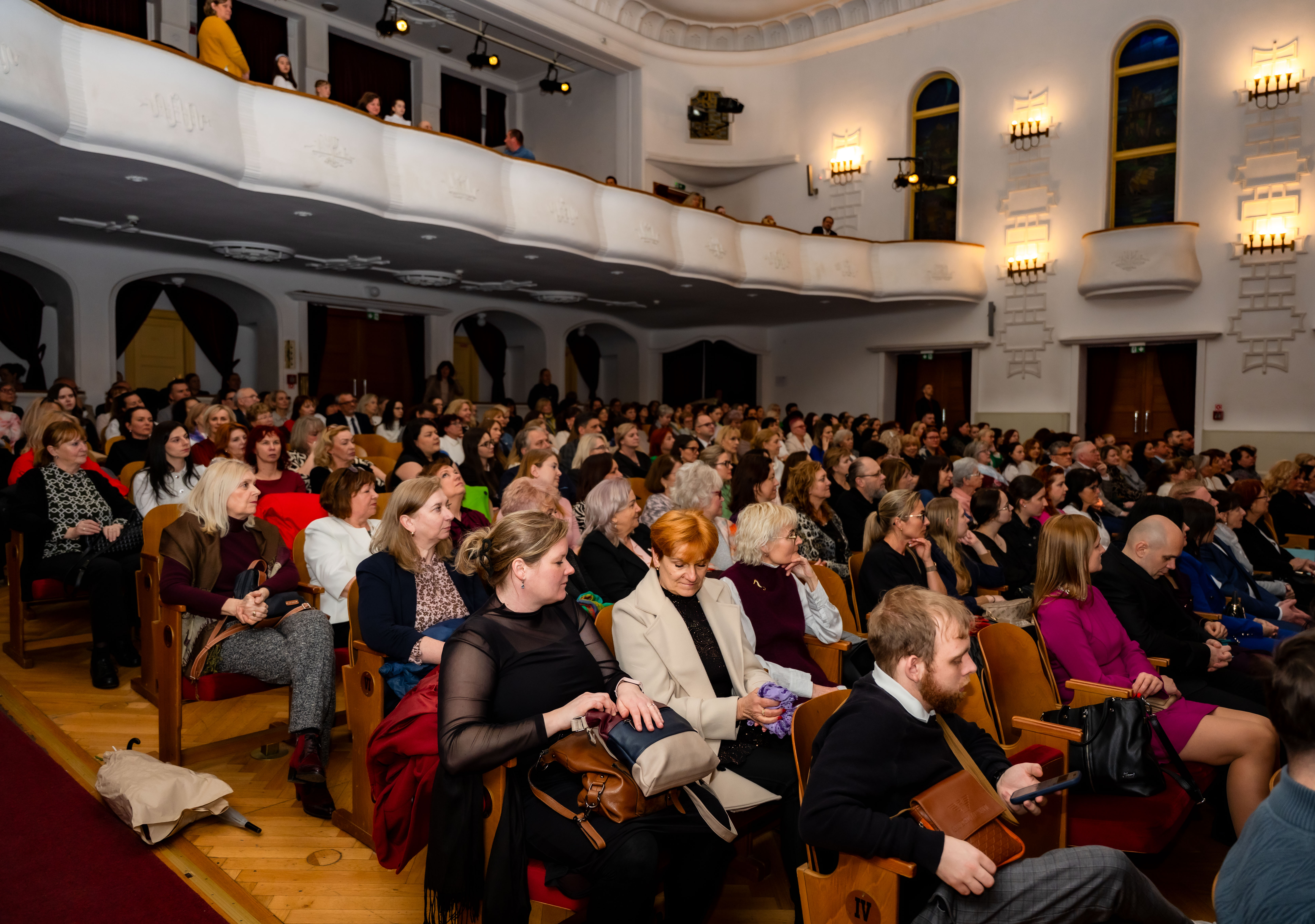 Celomestske oslavy Dna ucitelov-1